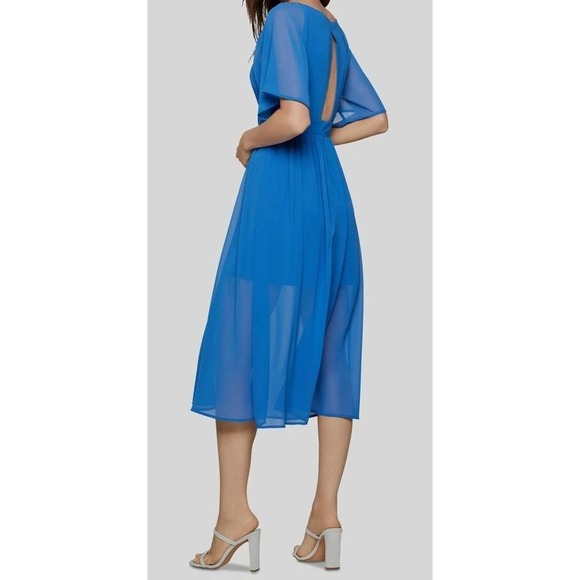 $118 BCBGeneration Women's Blue Flutter Sleeve Cutout Fit & Flare Dress Size 8 - Picture 4 of 11